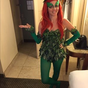 Poison Ivy Costume - medium